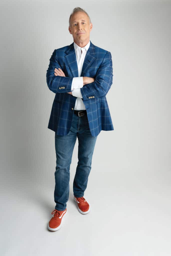 Kevin-Murphy-standing-mg-magazine Kevin-Murphy-standing-mg-magazine