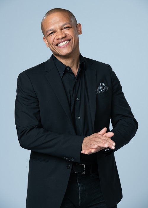 Jason-White-Curaleaf-Worth-a-Thousand-Words-mg-magazine-mgretailer