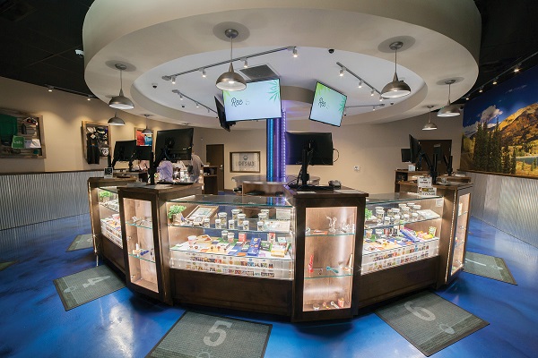 Lightshade-dispensary-profile-7-mg-magazine-mgretailer
