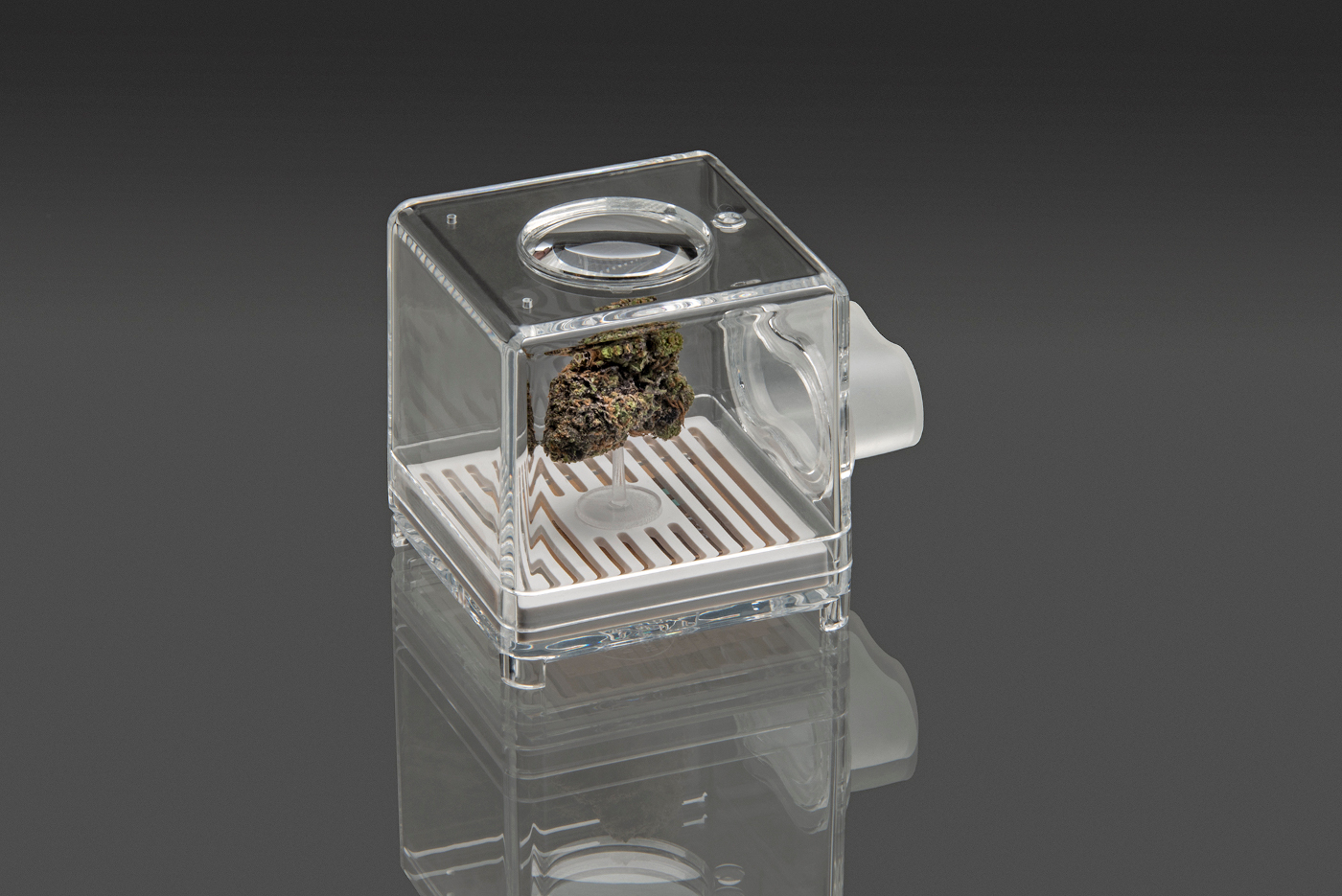 Bud-Bar-Displays Puffer-Pod-cannabis-container mg-Magazine mgretailer Bud Bar Displays Puffer Pod cannabis container mg Magazine mgretailer